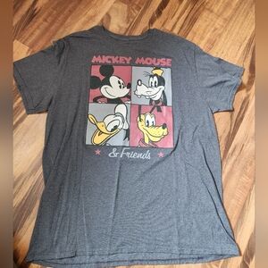 Mickey and Friends tee size XL